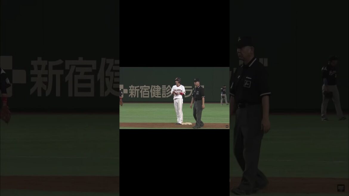 亀井怒りの一振り #プロ野球 #野球 #読売ジャイアンツ #giants #ジャイアンツ #亀井善行 #shorts 亀井怒りの一振り #プロ野球 #野球 #読売ジャイアンツ #giants #ジャイアンツ #亀井善行 #shorts