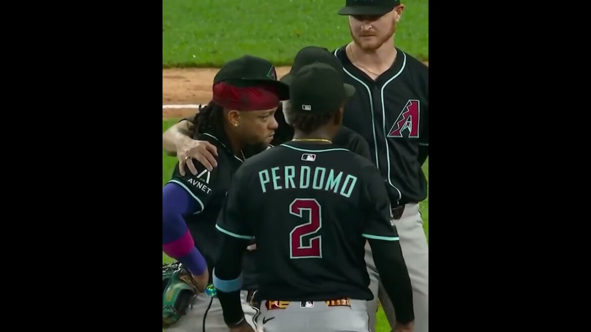 ケテル・マルテ、ファンの「反省のこもった」挑発で退場、無期限出場停止処分を受けたが、チームメイトから慰められる ケテル・マルテ、ファンの「反省のこもった」挑発で退場、無期限出場停止処分を受けたが、チームメイトから慰められる