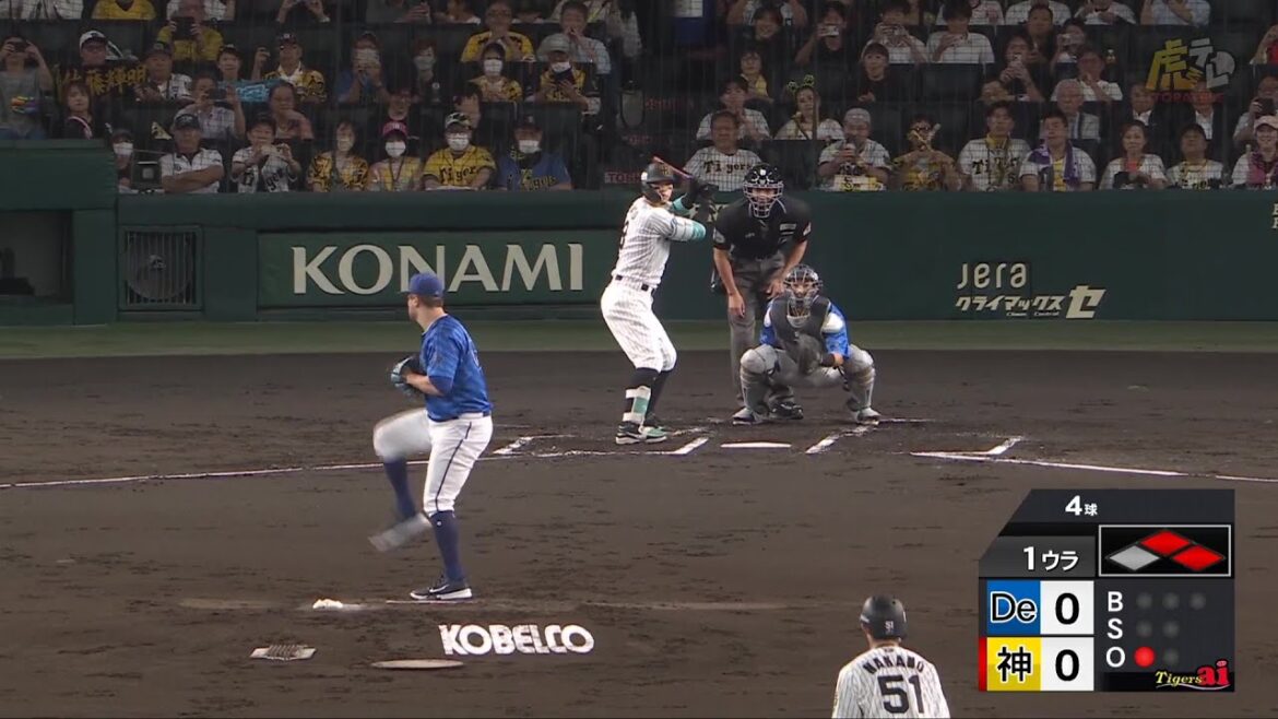 Hanshin-Tigers: 【四番の一発】1回裏、#佐藤輝明 選手のセンターバックスクリーンへ飛び込むCS第1号先制スリーランホームラン!!【2025/10/17 T-DB】 【四番の一発】1回裏、#佐藤輝明 選手のセンターバックスクリーンへ飛び込むCS第1号先制スリーランホームラン!!【2025/10/17 T-DB】