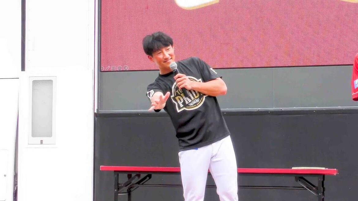 20250826 選手サプライズステージ 小深田 大翔選手 はるか夢球場 20250826 選手サプライズステージ 小深田 大翔選手 はるか夢球場