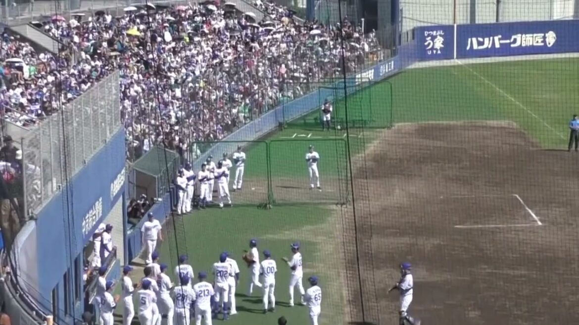 【引退試合】登板とイニングが終わり　拍手で迎えられる#祖父江大輔 投手