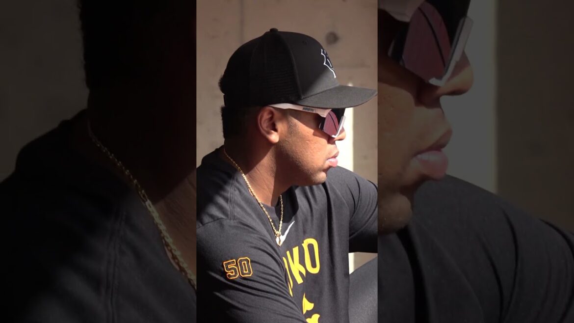 昼前だけど黄昏るオコエ瑠偉 (打撃練習待機中) #shorts