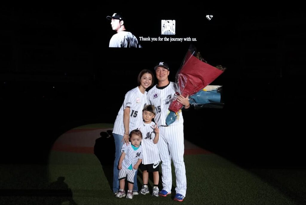 涙が止まらない…美馬学、15年の現役生活に幕 妻・アンナが語った“支える覚悟” | 話題の投稿 | スポーツブル (スポブル) 涙が止まらない…美馬学、15年の現役生活に幕 妻・アンナが語った“支える覚悟” | 話題の投稿 | スポーツブル (スポブル)