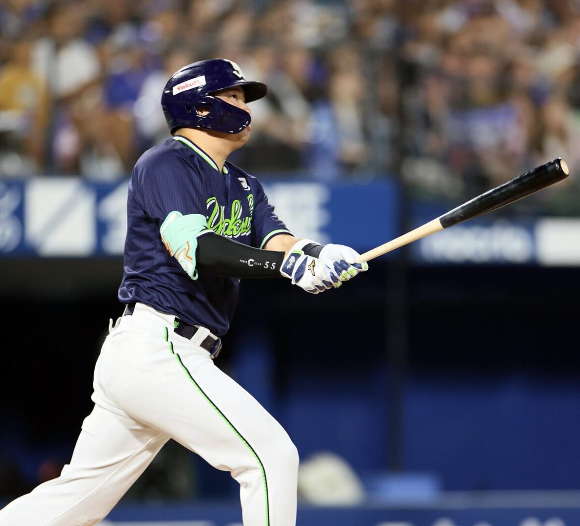 ヤクルト・村上宗隆、史上最年少250号見えた特大21号！ 王貞治超えへスパート！残り4戦あと5発（サンケイスポーツ） - Yahoo!ニュース - Yahoo!ニュース