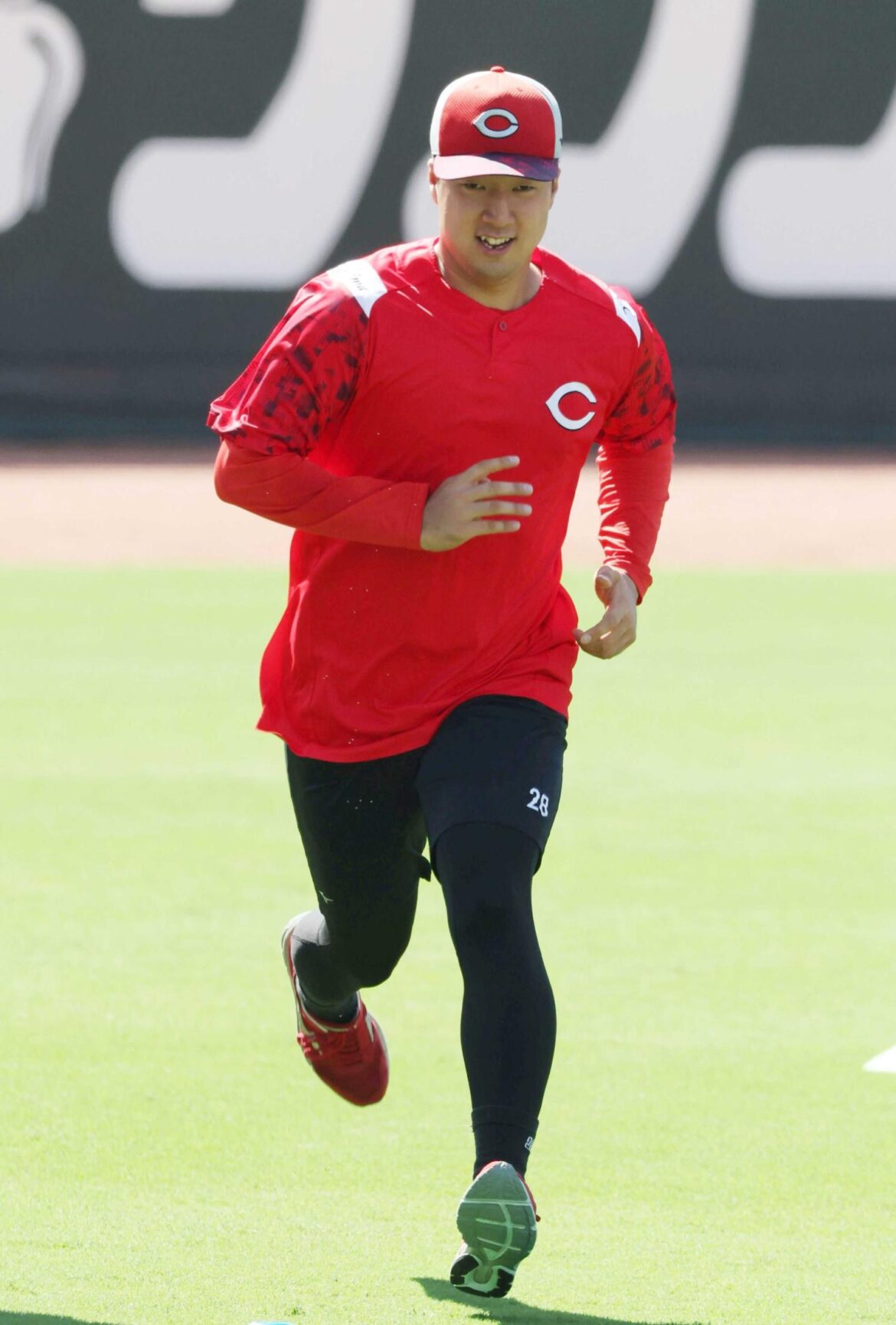 広島・佐藤柳 退団の高橋＆横山両２軍投手コーチに恩返しだ ４日ヤクルト戦先発「教えてもらったことを出せるように」（デイリースポーツ） - Yahoo!ニュース - Yahoo!ニュース