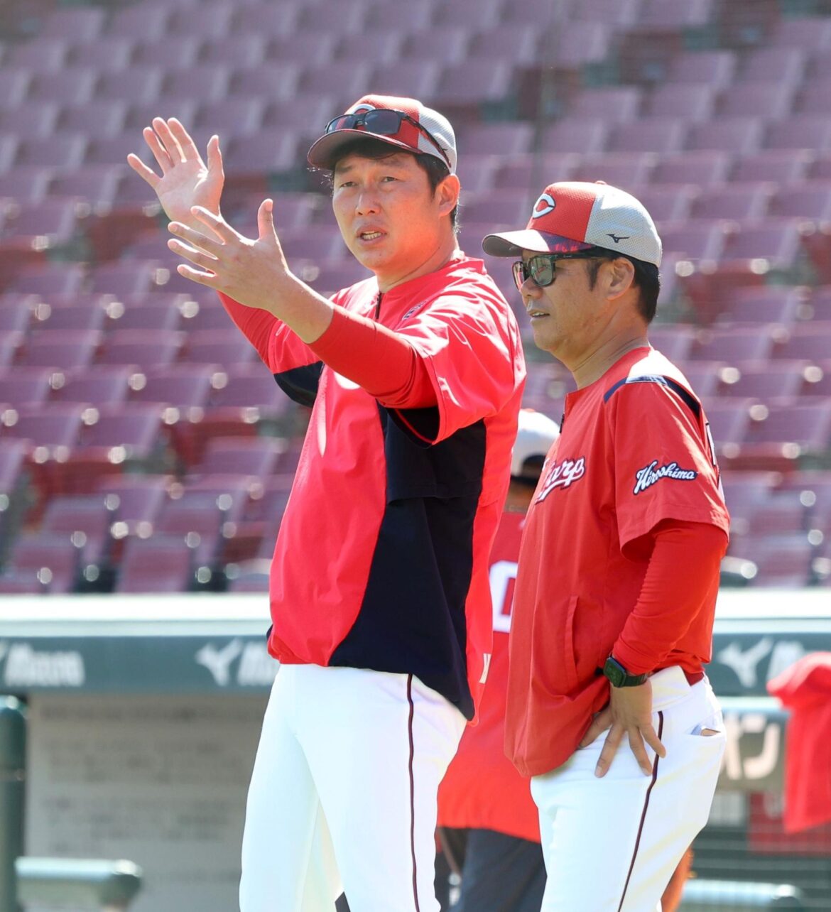 広島・新井監督 ドラ4・渡辺が1軍合流「雰囲気とか経験させたかった」「来年、ここで野球をやるんだと思ってほしい」一問一答(デイリースポーツ) – Yahoo!ニュース – Yahoo!ニュース 広島・新井監督 ドラ4・渡辺が1軍合流「雰囲気とか経験させたかった」「来年、ここで野球をやるんだと思ってほしい」一問一答(デイリースポーツ) - Yahoo!ニュース - Yahoo!ニュース