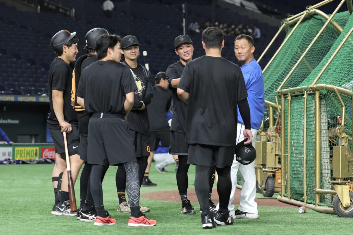 今季限りで現役引退の中田翔が巨人ナインにあいさつ 坂本勇人、岡本和真らと談笑(スポーツ報知) – Yahoo!ニュース – Yahoo!ニュース 今季限りで現役引退の中田翔が巨人ナインにあいさつ 坂本勇人、岡本和真らと談笑(スポーツ報知) - Yahoo!ニュース - Yahoo!ニュース