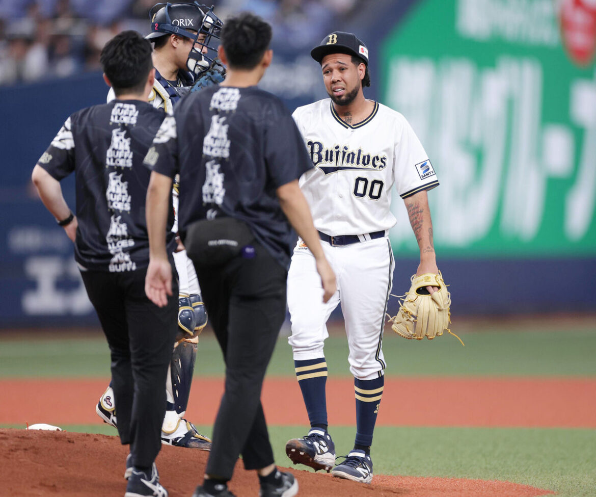 【オリックス】エスピノーザは左脇腹の違和感で降板…離脱ならＣＳ突破へ痛恨（スポーツ報知） - Yahoo!ニュース - Yahoo!ニュース