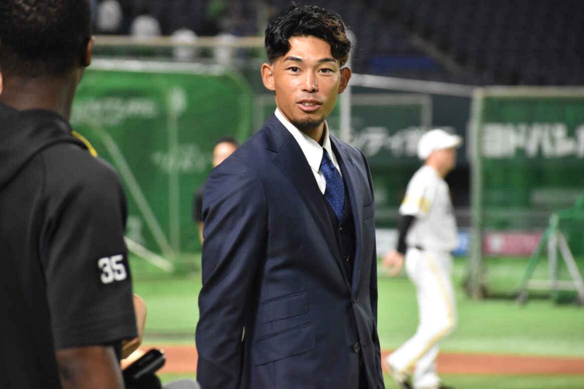 「この戦力外を通過点と思えるように」武田翔太と又吉克樹がソフトバンクナインにあいさつ スーツ姿でドームに(西スポWEB OTTO!) – Yahoo!ニュース 「この戦力外を通過点と思えるように」武田翔太と又吉克樹がソフトバンクナインにあいさつ スーツ姿でドームに(西スポWEB OTTO!) - Yahoo!ニュース