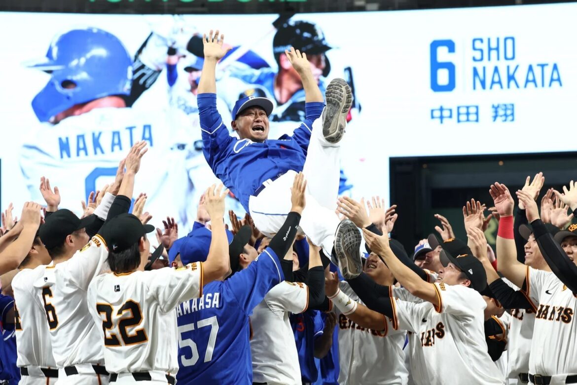 中田翔からの引退記念品を中日・小田幸平コーチが公開 東京ドーム最終戦にエールも(ハフポスト日本版) – Yahoo!ニュース – Yahoo!ニュース 中田翔からの引退記念品を中日・小田幸平コーチが公開 東京ドーム最終戦にエールも(ハフポスト日本版) - Yahoo!ニュース - Yahoo!ニュース