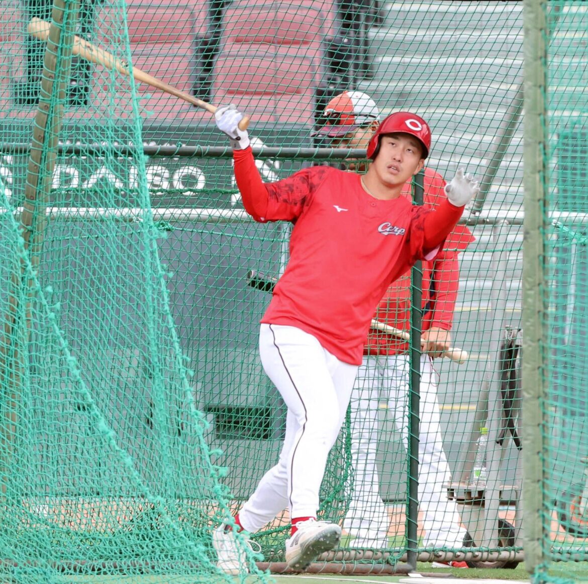 初の首位打者濃厚 広島・小園がスタメン復帰 新井監督「出塁率は自分の力で。出なさいと言った」１厘３毛差（デイリースポーツ） - Yahoo!ニュース - Yahoo!ニュース