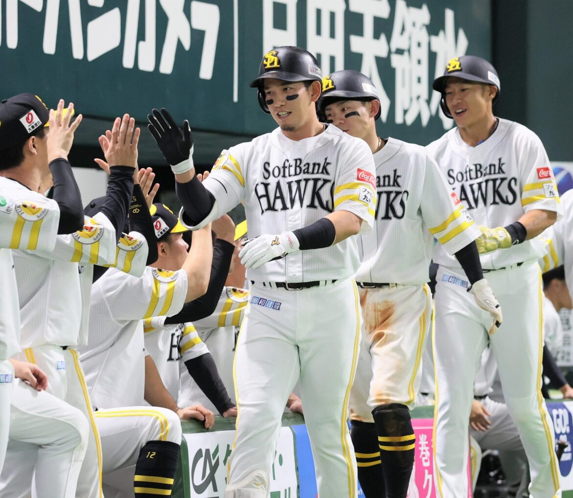【ソフトバンク】本拠地最終戦は4発&2ケタ得点で大勝！ 柳田が約6か月ぶり一発 栗原8号満塁弾 規定到達の牧原は2安打で首位打者キープ（TBS NEWS DIG Powered by JNN）