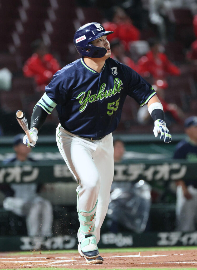 【ヤクルト】村上宗隆、決勝＆先制の右犠飛「最低限できてよかった」４日広島戦が日本最後の雄姿（日刊スポーツ） - Yahoo!ニュース - Yahoo!ニュース