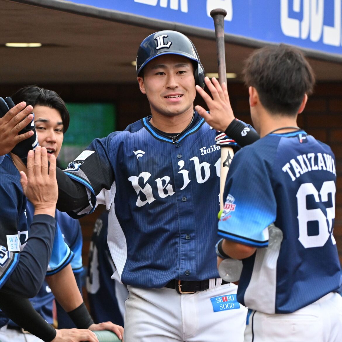 西口監督1年目の西武は連敗フィニッシュ 今季最終戦は楽天に競り負ける 髙橋光成の力投、渡部聖弥の先制打＆同点弾も及ばず（西スポWEB OTTO！） - Yahoo!ニュース - Yahoo!ニュース