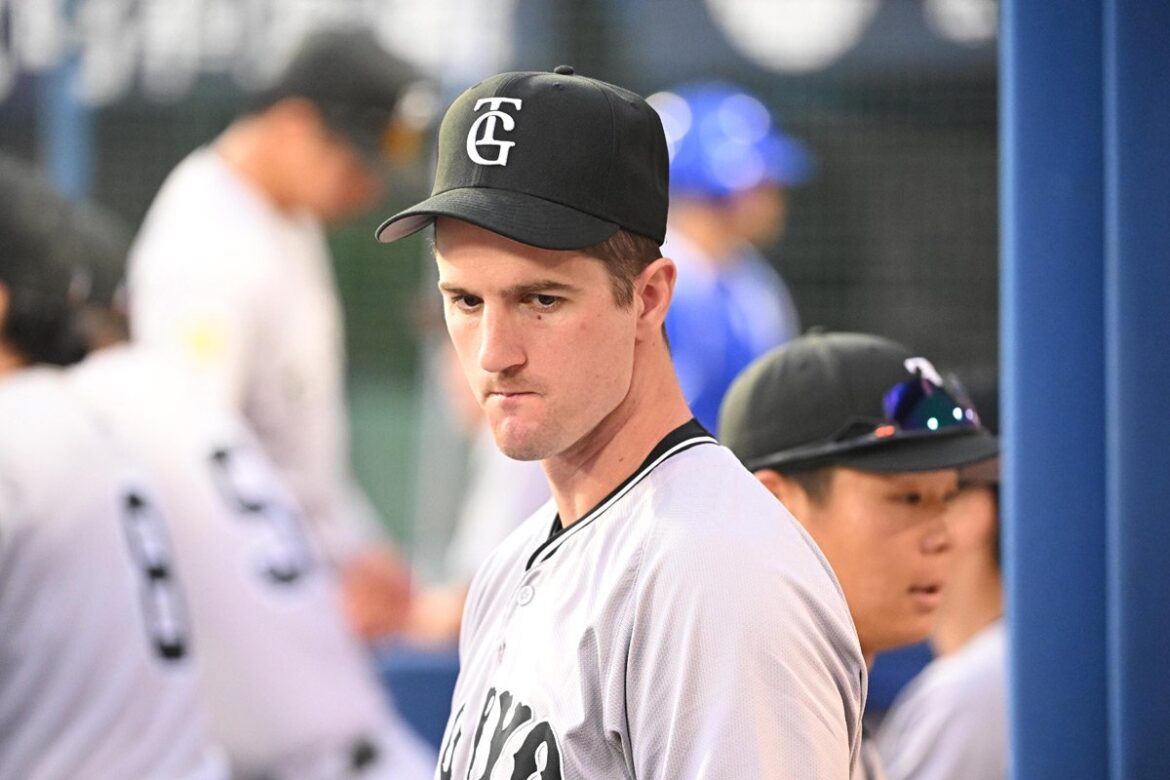 【巨人】阿部監督 グリフィン帰国に失意「痛いね」「今ごろ飛行機を降りたぐらいじゃない？」（東スポWEB） - Yahoo!ニュース - Yahoo!ニュース