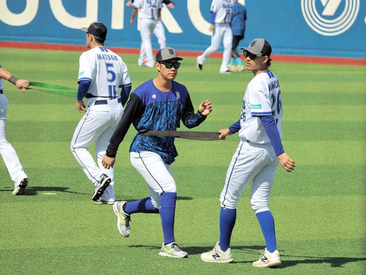 DeNA、ハマスタで2時間の全体練習 牧秀悟は宮崎で実戦、三浦監督「万全ならば帰ってきてもらう」(カナロコ by 神奈川新聞) – Yahoo!ニュース – Yahoo!ニュース DeNA、ハマスタで2時間の全体練習 牧秀悟は宮崎で実戦、三浦監督「万全ならば帰ってきてもらう」(カナロコ by 神奈川新聞) - Yahoo!ニュース - Yahoo!ニュース