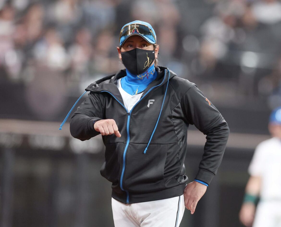 【日本ハム】新庄監督「来年から10年契約で…」ジョークかますも目指すは1位1位「来年が勝負」(日刊スポーツ) – Yahoo!ニュース – Yahoo!ニュース 【日本ハム】新庄監督「来年から10年契約で…」ジョークかますも目指すは1位1位「来年が勝負」(日刊スポーツ) - Yahoo!ニュース - Yahoo!ニュース