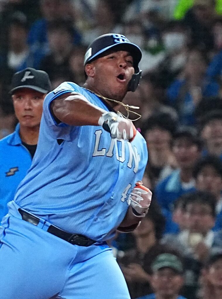 西武・セデーニョが帰国「これまでの野球人生の中で一番苦しかった」（サンケイスポーツ） - Yahoo!ニュース - Yahoo!ニュース