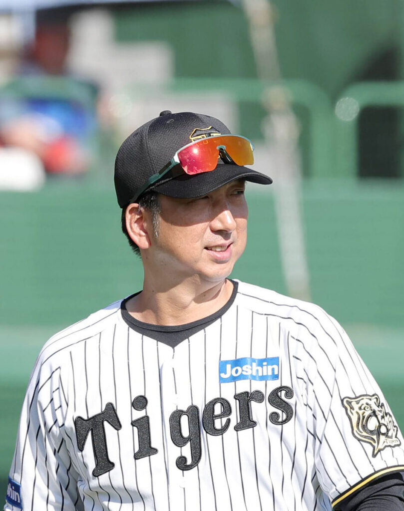 【阪神】藤川球児監督、救援で3回無失点の伊原陵人に「帰って映像を見て」「ちゃんとプレーできる選手を探している」(スポーツ報知) – Yahoo!ニュース – Yahoo!ニュース 【阪神】藤川球児監督、救援で3回無失点の伊原陵人に「帰って映像を見て」「ちゃんとプレーできる選手を探している」(スポーツ報知) - Yahoo!ニュース - Yahoo!ニュース