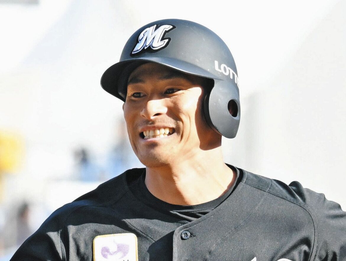 ”背中で語る”来季構想外の生え抜きベテラン、ロッテファンにお別れ フォロワー「どこに行っても応援」「これからもあなたらしく駆け抜けて」（中日スポーツ） - Yahoo!ニュース - Yahoo!ニュース