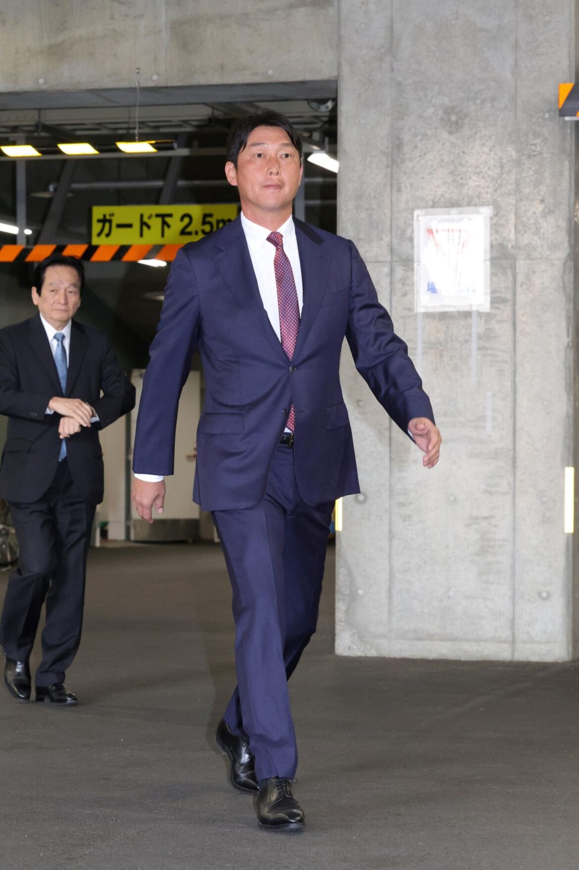 広島・新井監督、スピーチの真意明かす「優勝を目標にやっていくのは当然」 オーナー報告で決意新た「核となる選手を育てないといけない」(デイリースポーツ) – Yahoo!ニュース – Yahoo!ニュース 広島・新井監督、スピーチの真意明かす「優勝を目標にやっていくのは当然」 オーナー報告で決意新た「核となる選手を育てないといけない」(デイリースポーツ) - Yahoo!ニュース - Yahoo!ニュース