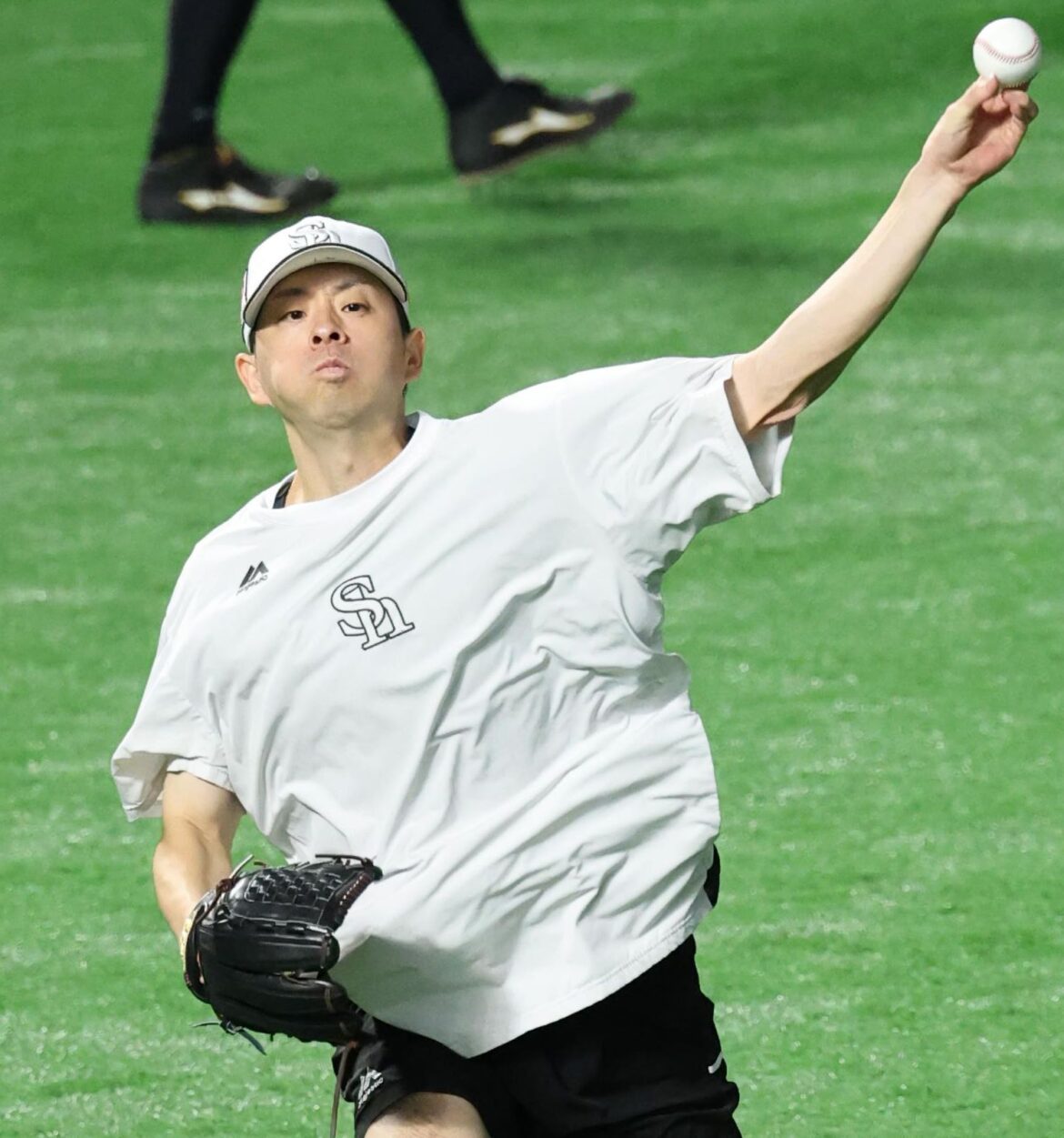 ソフトバンク大関友久、社会人チームにいきなり3連打で先制点を献上 左翼席へのソロ被弾も CSに向けた調整登板で苦しい投球（西スポWEB OTTO！） - Yahoo!ニュース - Yahoo!ニュース