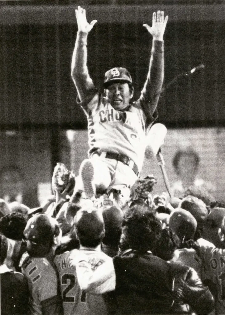 【平野謙　我が道12】サイン間違い弾で優勝に前進　バントのサインを「あれ?珍しいなと思いながら…」 - スポニチ Sponichi Annex 野球