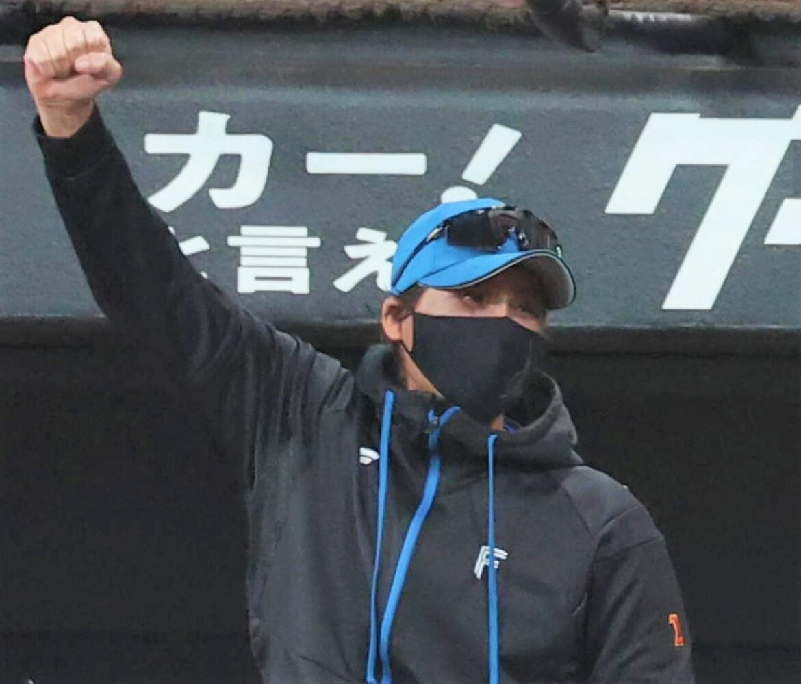 【日本ハム】オリックスに逆転勝ちで2年連続のCSファイナル進出決定！8回2死からレイエス決勝2点打 救援4投手が無失点リレー（TBS NEWS DIG Powered by JNN）