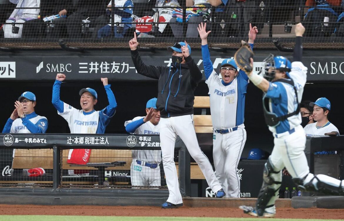 日本ハムが2連勝で突破 八回2死無走者からレイエス逆転V打 劇的勝利に新庄監督「ふらついてます」（サンケイスポーツ） - Yahoo!ニュース