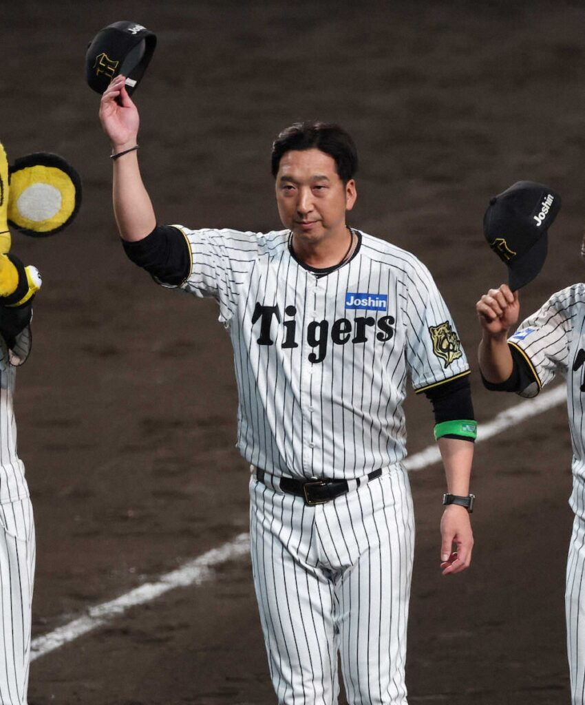 阪神・佐藤輝への申告敬遠に甲子園大ブーイング 初回の特大3ランでDeNAは勝負せず（スポニチアネックス） - Yahoo!ニュース - Yahoo!ニュース