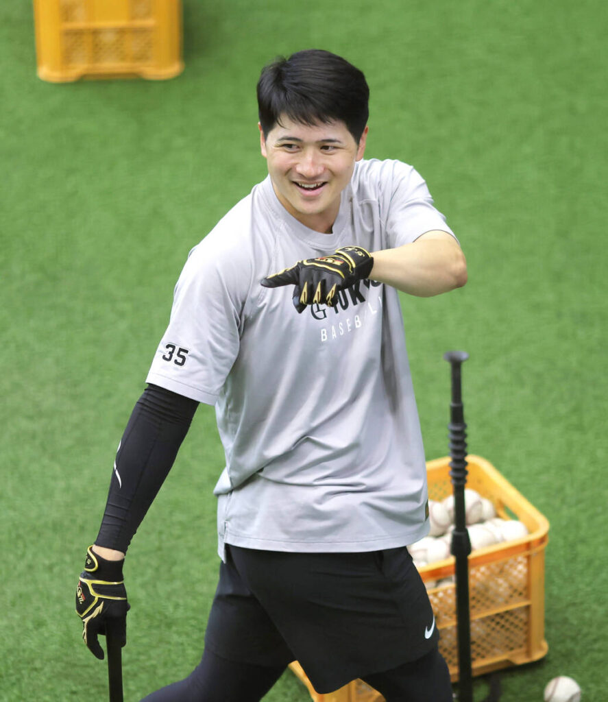 【巨人】泉口友汰が危機感MAXの再始動「もっとやれた。来年が大事」自主練習でG球場へ(スポーツ報知) – Yahoo!ニュース – Yahoo!ニュース 【巨人】泉口友汰が危機感MAXの再始動「もっとやれた。来年が大事」自主練習でG球場へ(スポーツ報知) - Yahoo!ニュース - Yahoo!ニュース