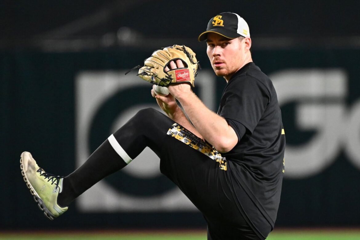 【ソフトバンク】ＣＳ大激戦の裏で…早期帰国した〝今季全休〟15億円右腕にクギ「来季は重要戦力」（東スポWEB） - Yahoo!ニュース - Yahoo!ニュース