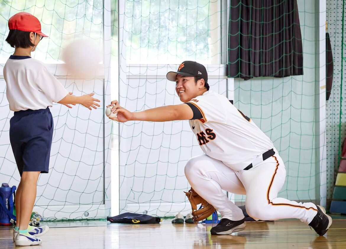 【巨人】石塚裕惺「１軍にずっと居続けて戦力になれるよう」２年目へ決意新た 野球教室で講師役（スポーツ報知） - Yahoo!ニュース - Yahoo!ニュース