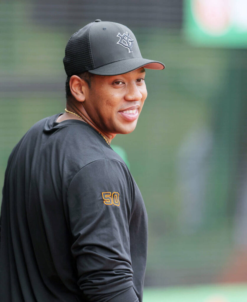 【巨人】オコエ瑠偉が残留練習に合流 5月に右肘手術も61試合に出場「結果で圧倒しないと出続けられない」(スポーツ報知) – Yahoo!ニュース – Yahoo!ニュース 【巨人】オコエ瑠偉が残留練習に合流 5月に右肘手術も61試合に出場「結果で圧倒しないと出続けられない」(スポーツ報知) - Yahoo!ニュース - Yahoo!ニュース