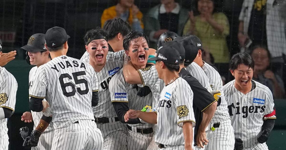 阪神森下「できすぎ」のサヨナラ弾、佐藤輝も「しびれた」 3、4番の活躍で一気に王手 - 産経ニュース