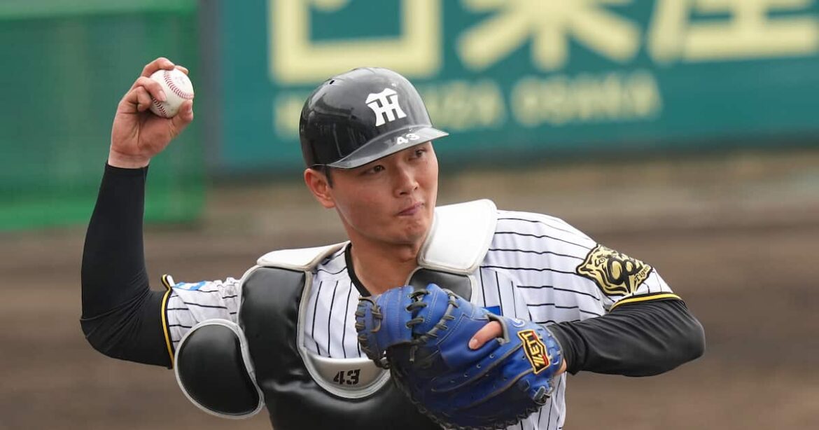 【虎博覧会】阪神・町田隼乙、原口セレモニー「最後なので見に行きたい」同期誘って初甲子園「原口さんの試合でよかった」 - サンスポ