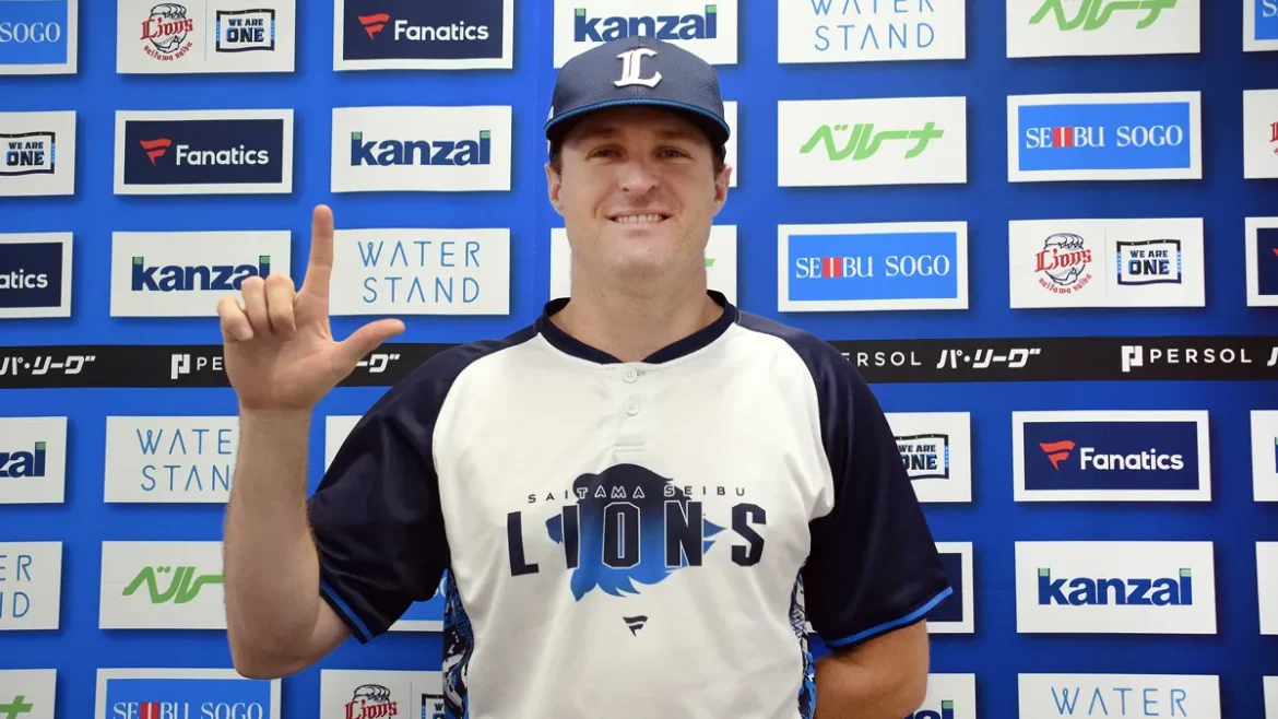 Nevin, Saitama Seibu Lions player [Photo: Author]