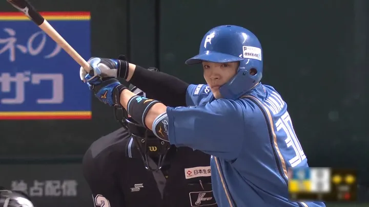 Hokkaido Nippon-Ham take the lead in Game 3 of the Final Series with sacrifice fly by Yuya Gunji | Pacific League Hokkaido Nippon-Ham Fighters player Yuya Gunji © Pacific League TV