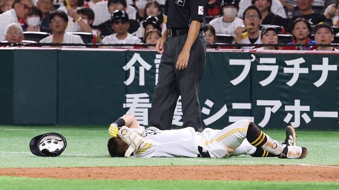 SB中村晃 塁審と激突し救急搬送 – Yahoo!ニュース SB中村晃 塁審と激突し救急搬送 - Yahoo!ニュース