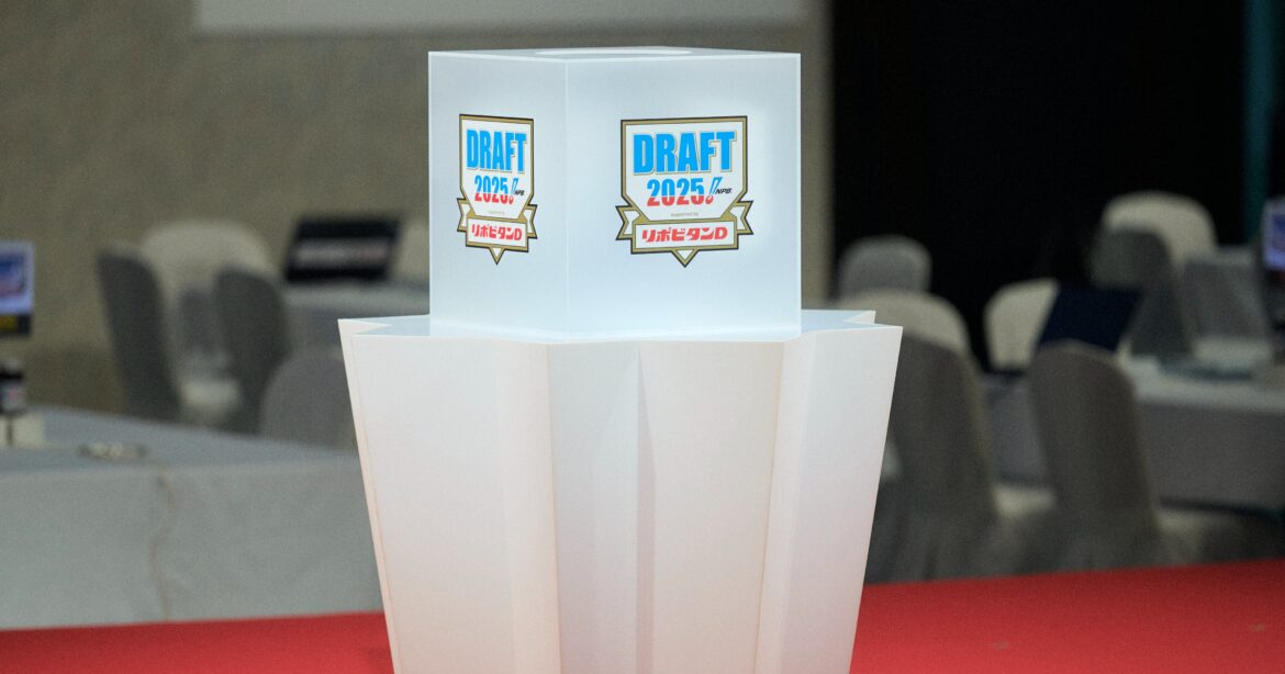 「仙台育英エースはなぜ指名漏れ？」「オリックスの“高校生押し”は後々、怖い」ベテラン野球記者が聞いた敏腕スカウトたちの“ドラフト大反省会” - ドラフト会議 | プロ野球 - Number Web