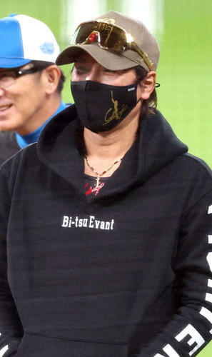 【日本ハム】新庄監督「ボスも昭和の郡司君」…スター育成法を明かす投稿に郡司裕也も「いいね」 – dメニューニュース 【日本ハム】新庄監督「ボスも昭和の郡司君」…スター育成法を明かす投稿に郡司裕也も「いいね」