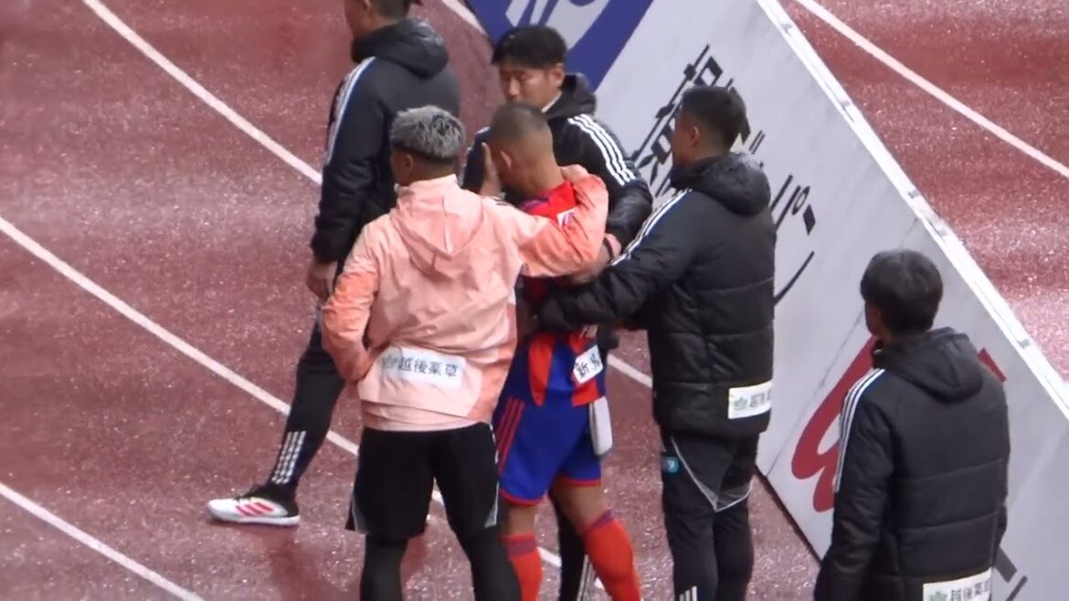 2025/10/26 前日に降格が決まったアルビレックス新潟 選手＆スタッフ試合後のあいさつ