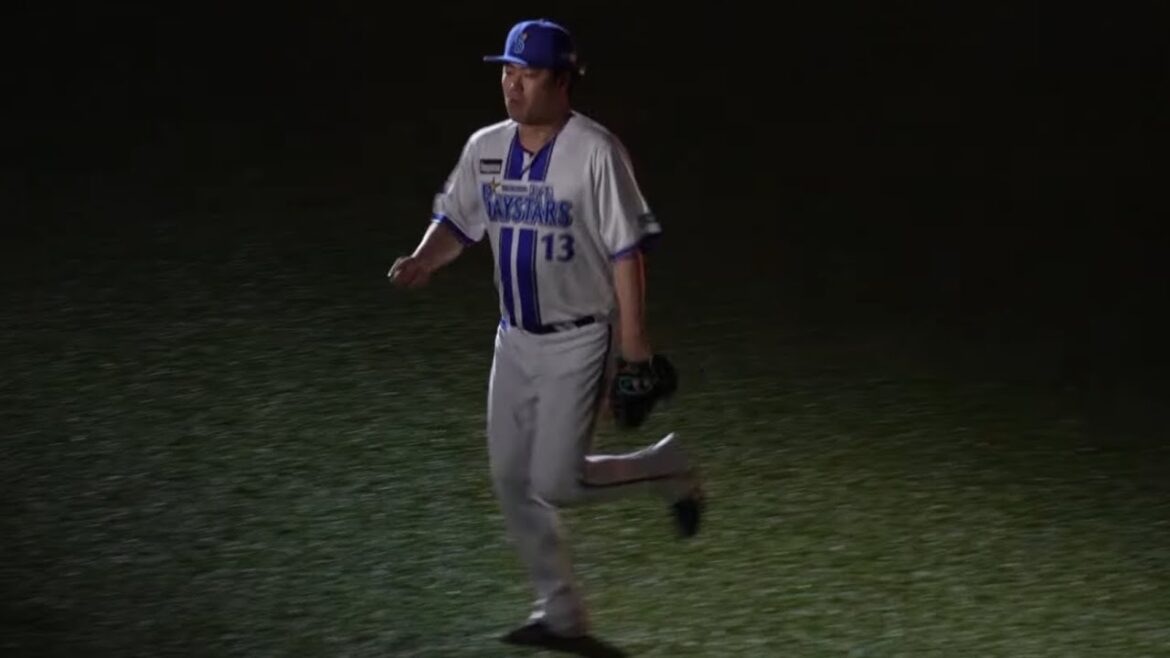 【伊勢大明神】9回は伊勢！暗転し、走って出てくる伊勢の守護神感が半端ない！(2025.9.7/横浜スタジアム）