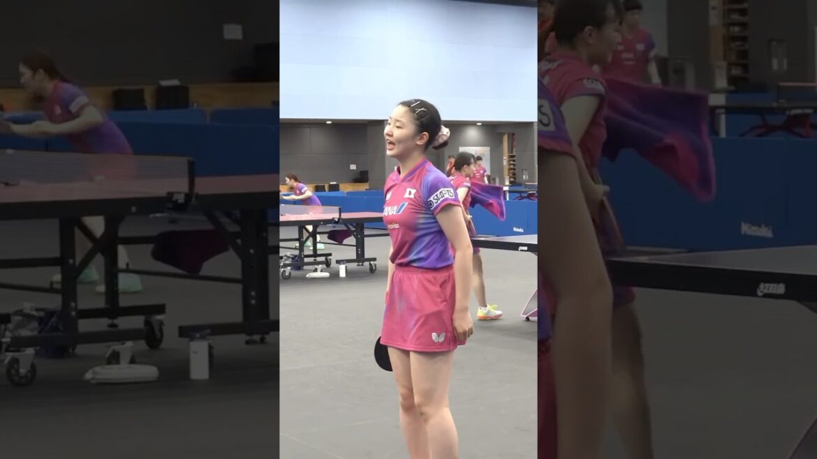 張本美和が不満をぶつける⁉️😡 矛先の父・張本宇は心なしかしょんぼり…?💦|世界卓球2025 公開練習 張本美和が不満をぶつける⁉️😡 矛先の父・張本宇は心なしかしょんぼり…?💦|世界卓球2025 公開練習