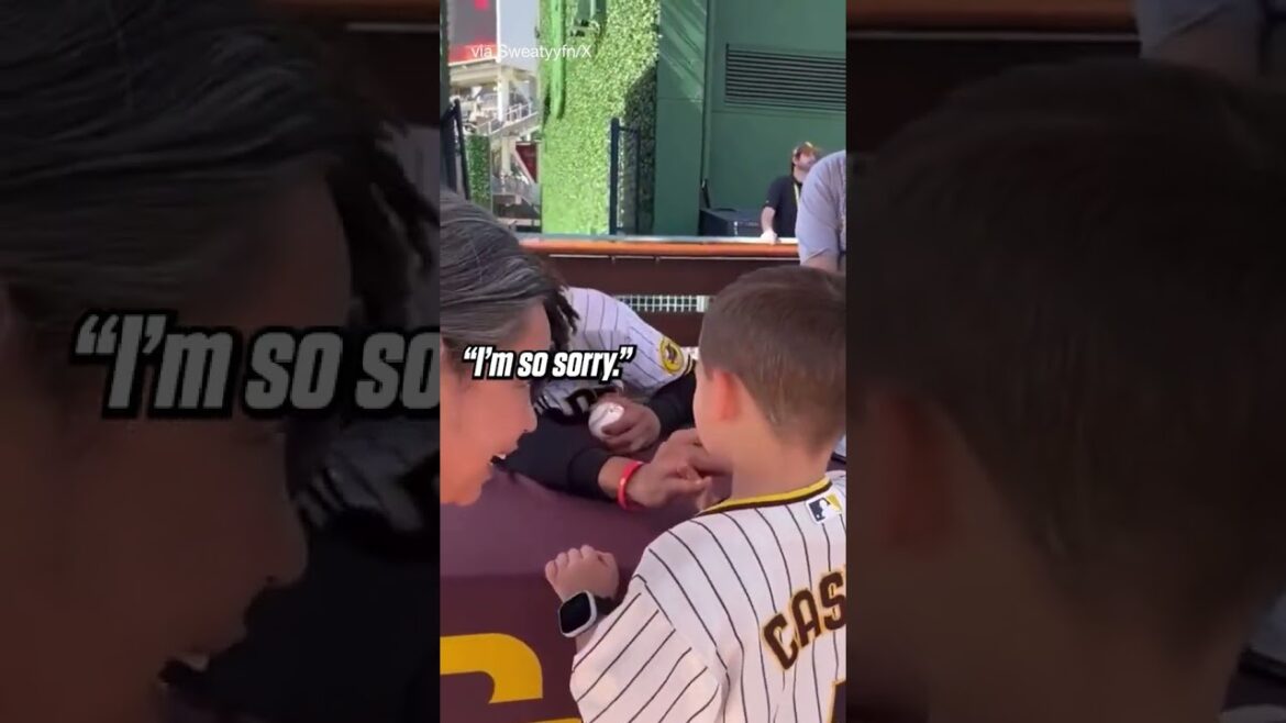 Fernando Tatis Jr. couldn't stop laughing 🤣 #shorts