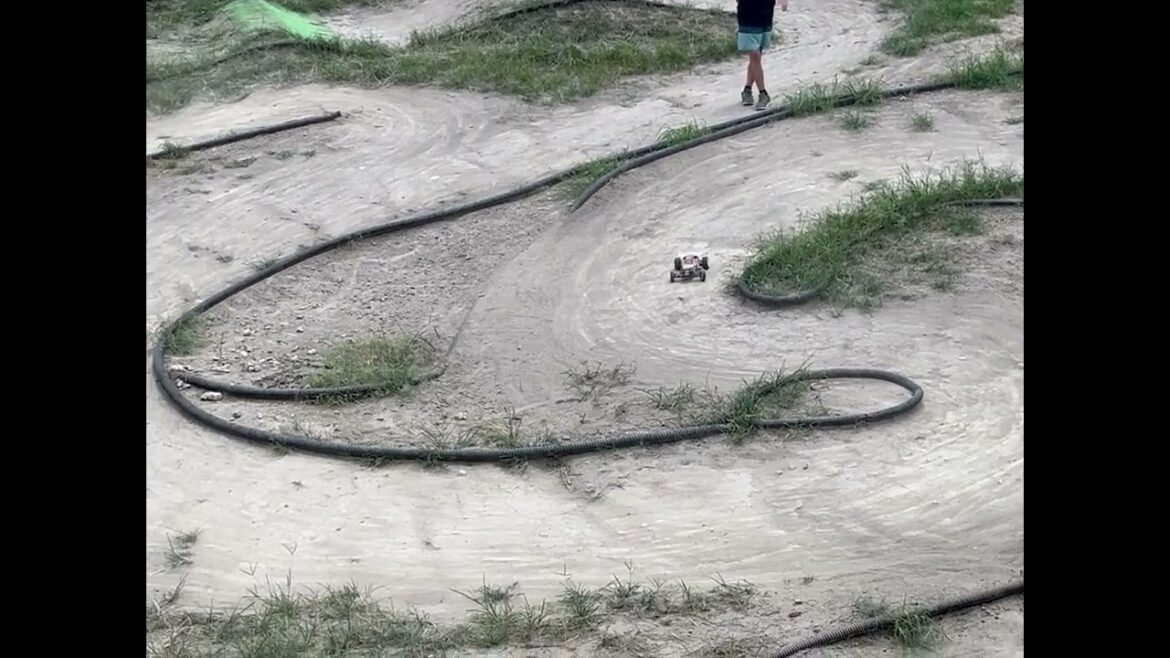 7月28『シン・桑原田町内CUP』フラットダート決勝    4K