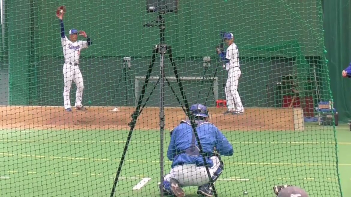 【プロ野球】11.8　中日　秋季キャンプ　『必見！圧巻のブルペン！！間近で見せてくれた球団に感謝♡』