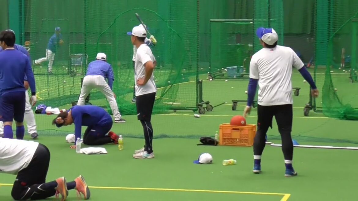 【プロ野球】11.9　中日　秋季キャンプ　『室内練習③』
