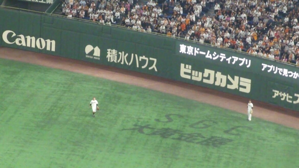 中日 ボスラー 打球が天井に消えるアクシデント エンタイトルツーベースヒット　巨人 vs 中日　2025年10月1日(水)　東京ドーム