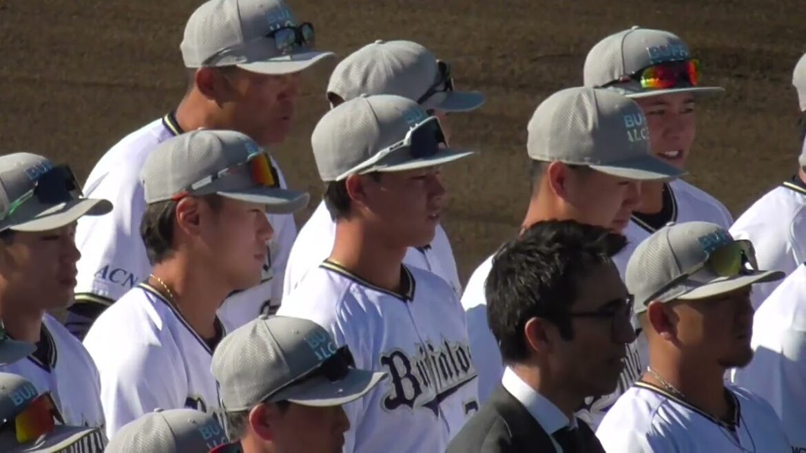 【プロ野球】　オリックス　秋季キャンプ　初日　『岸田監督　挨拶』